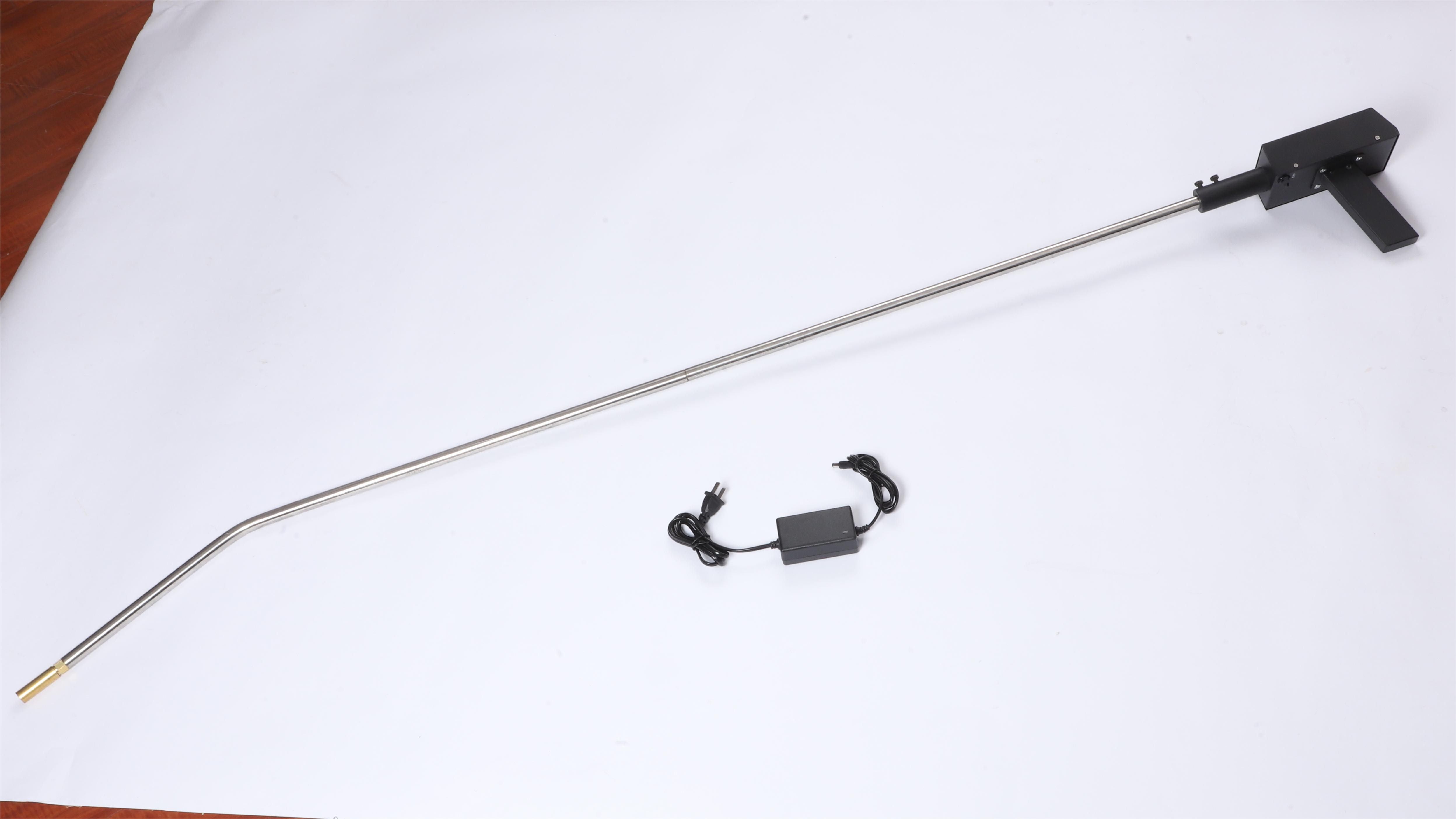 手持式(shì)鋼水測溫(wēn)儀