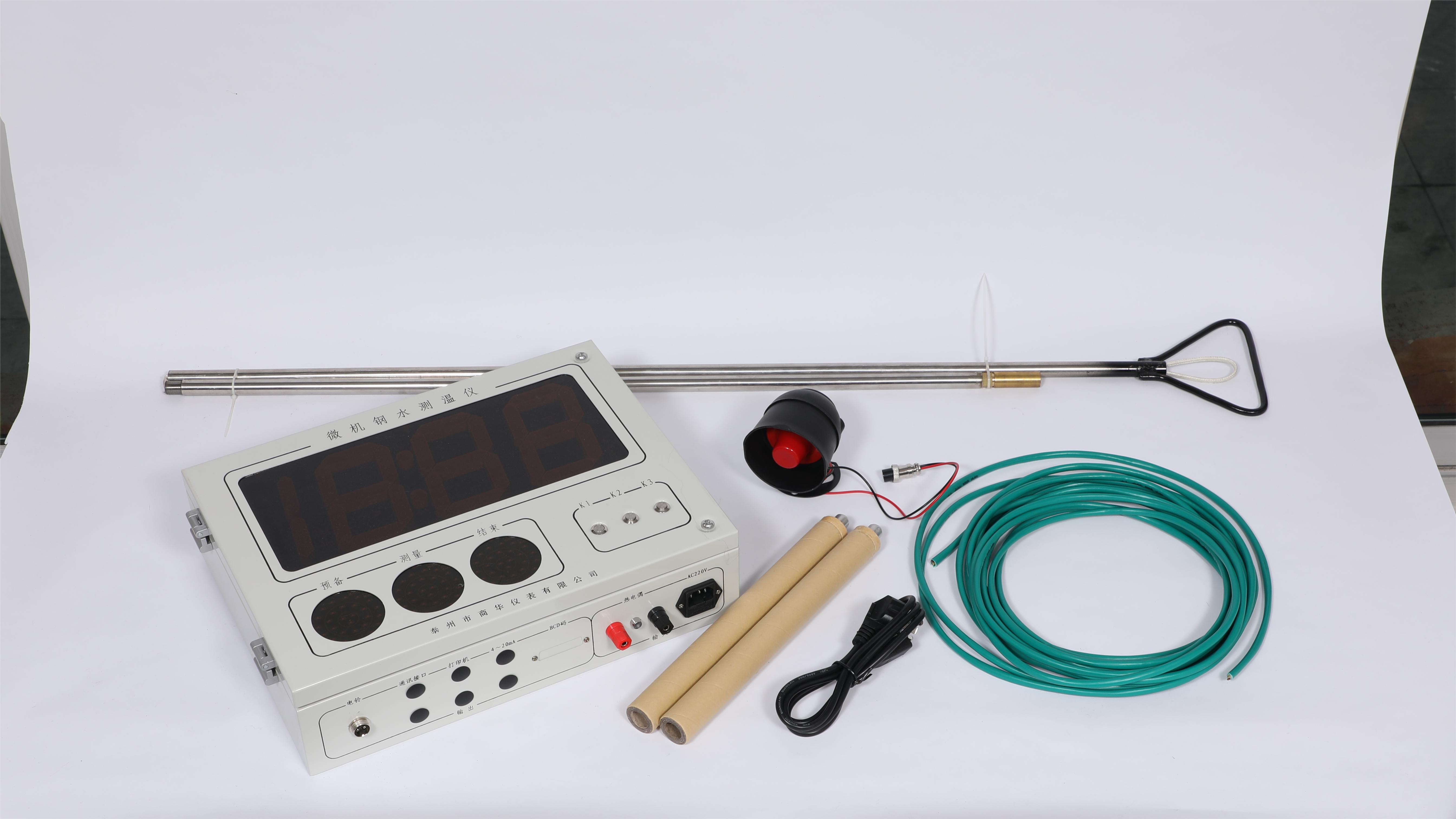 有(you)線大屏鋼(gāng)水測溫儀(yi)